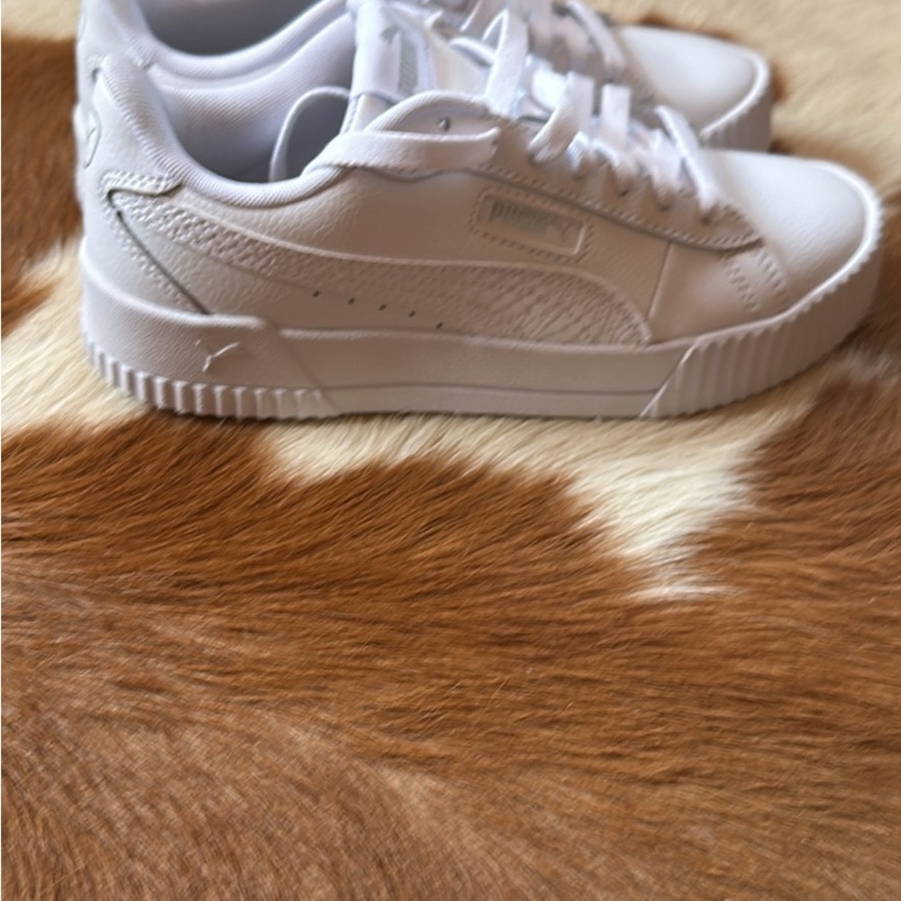 Puma White Sneakers